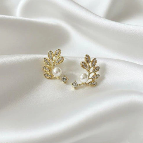 Leaf Pearl Tops Pair